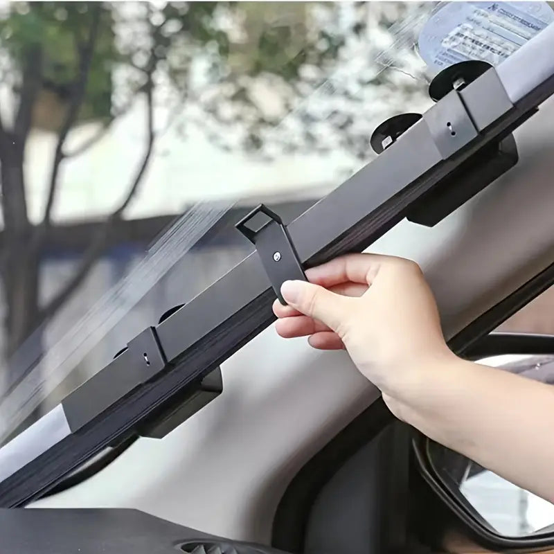 1 piece of automatic retractable windshield sunshade