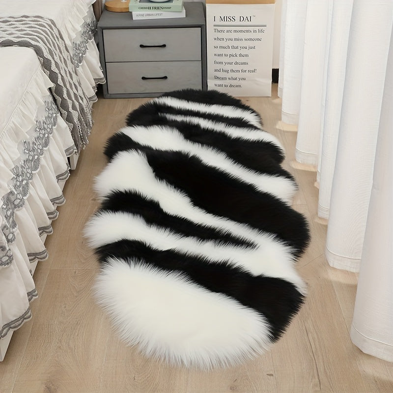 Medium Pile Lightweight Fluffy Polyester Area Rug with Suede Backing
