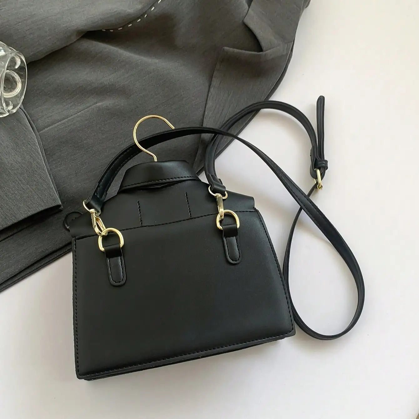Women'S Collapsible Collar Design Crossbody Bag