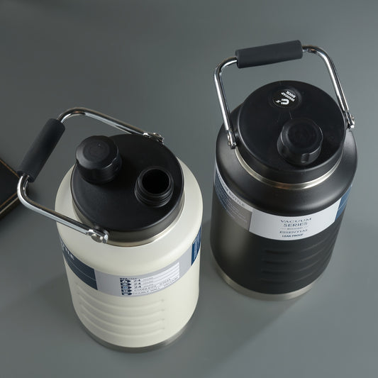 Stainless Steel Insulated Vacuum Bottle 2000ml with Magnetic Lid