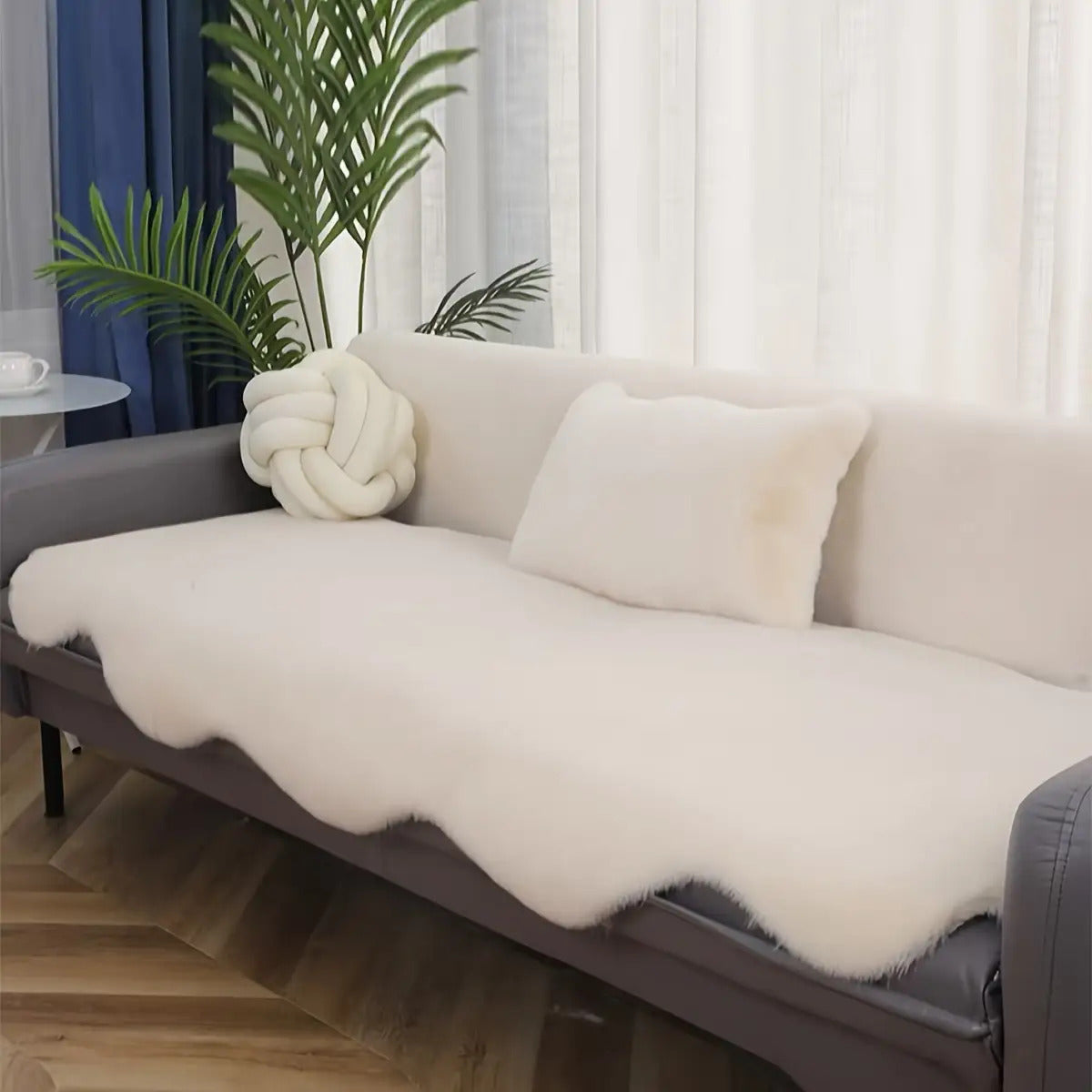 [Cute Rabbit Cushion] Irregular Shaped Sofa Cushion