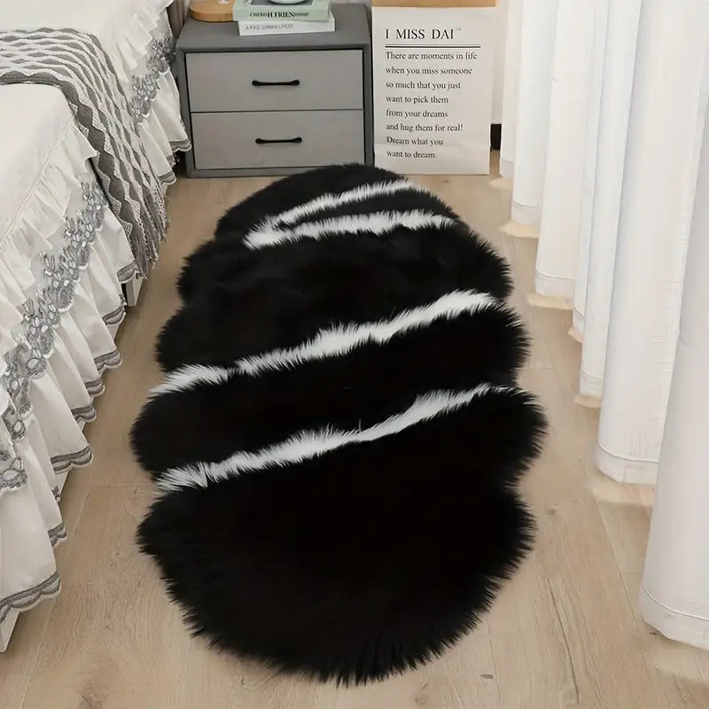 Medium Pile Lightweight Fluffy Polyester Area Rug with Suede Backing