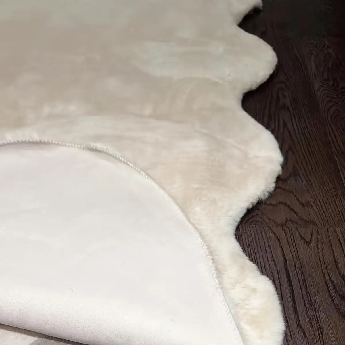 [Cute Rabbit Cushion] Irregular Shaped Sofa Cushion