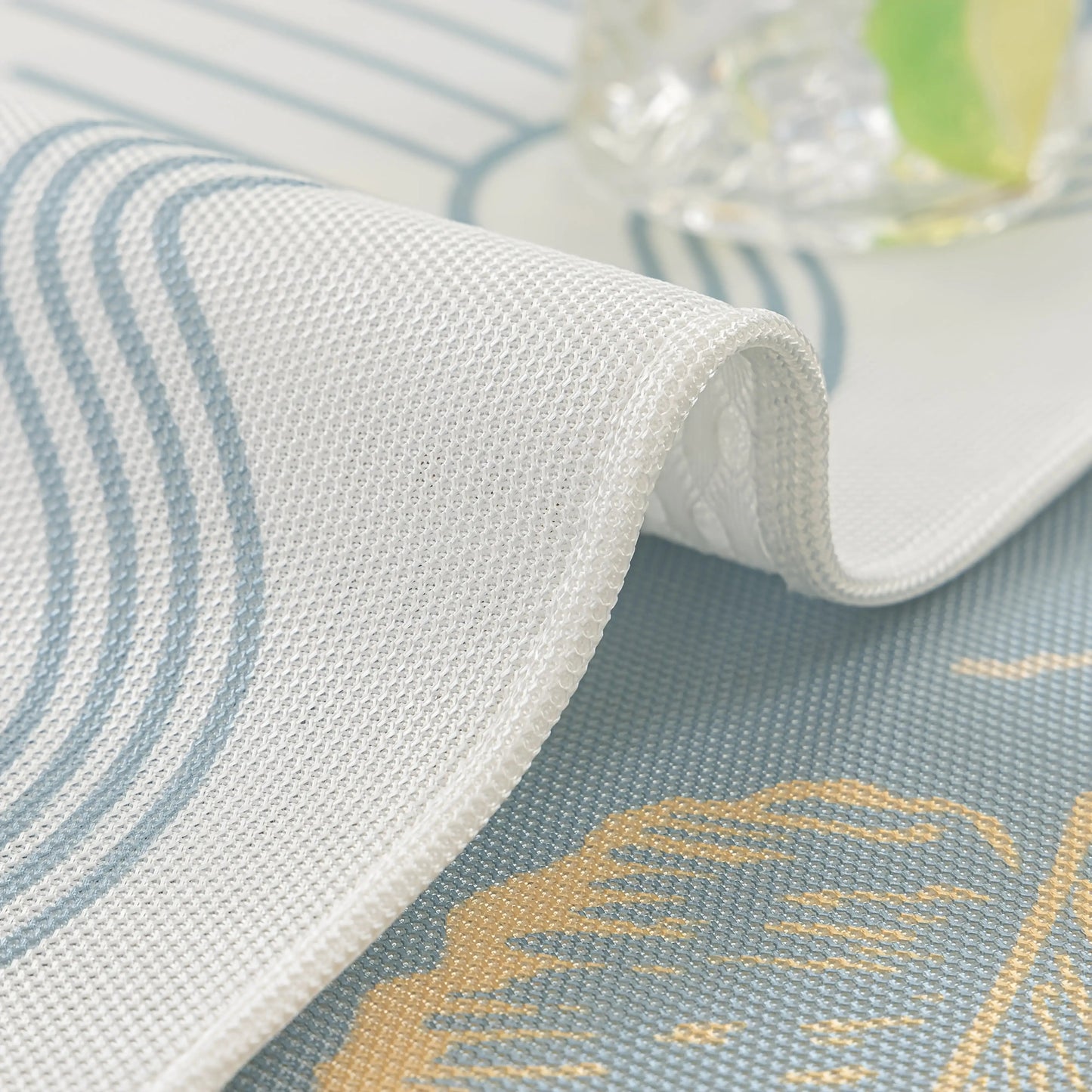 Machine Washable Pet Scratch-Resistant Summer Ice silk Sofa Mat