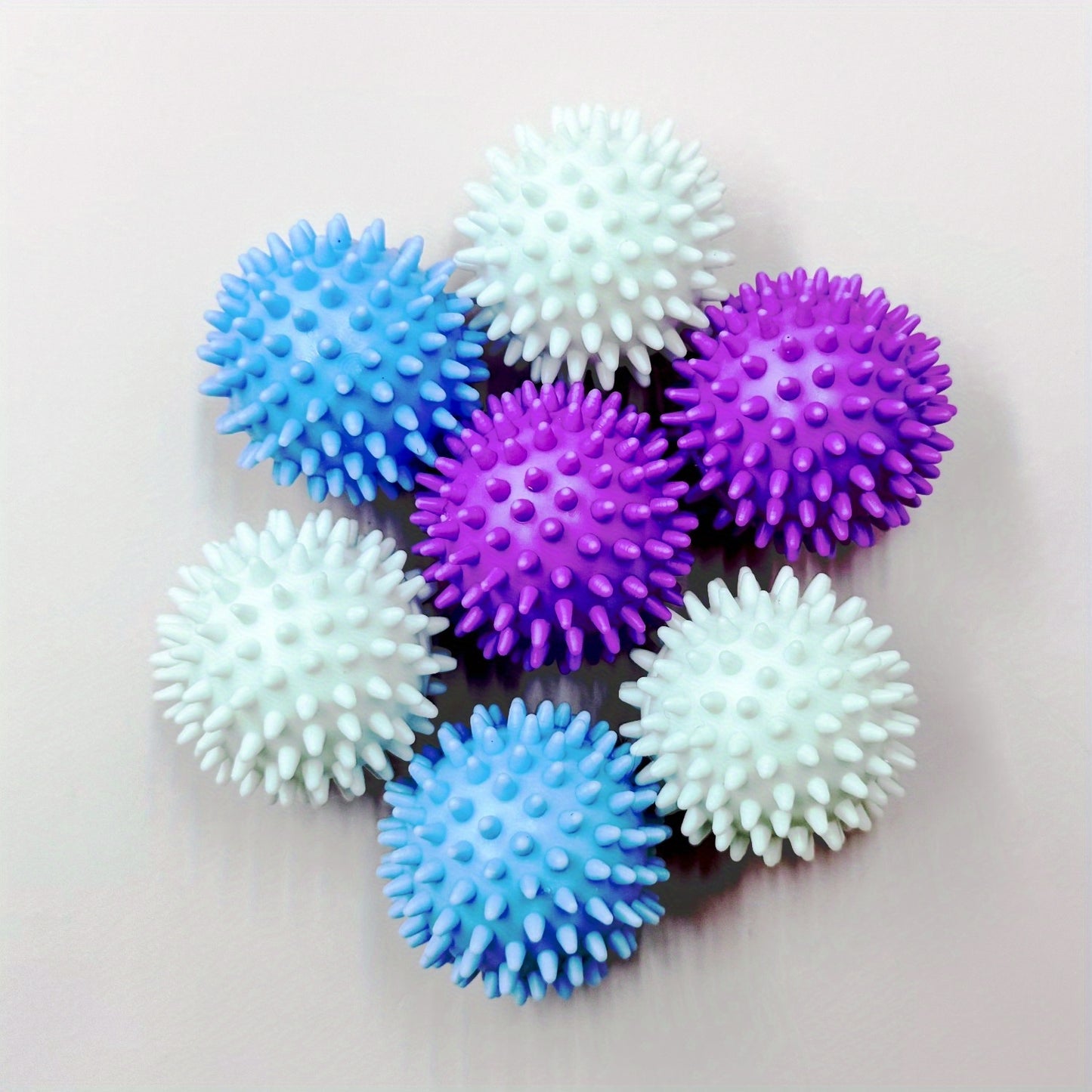 12pcs Reusable Magic Laundry Balls